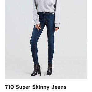 Levi 710 super skinny jeans